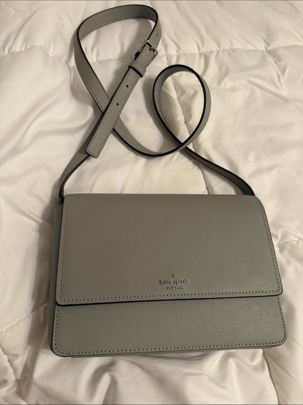 kate spade Saffiano Leather Crossbody in Light Gray